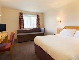 Days Inn by Wyndham Taunton
