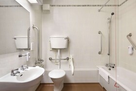 Days Inn by Wyndham Taunton