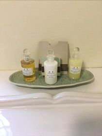 Bumble Bee Cottage