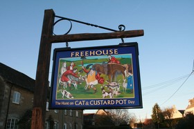 The Cat & Custard Pot Inn