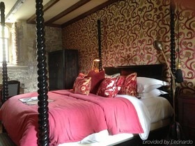 Thornbury Castle