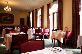 Best Western The Compass Inn