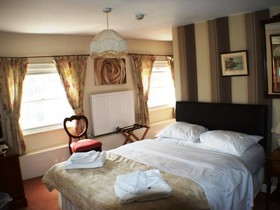 The Bank House Hotel