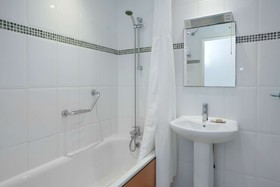 Avisford Park Hotel