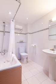 Avisford Park Hotel