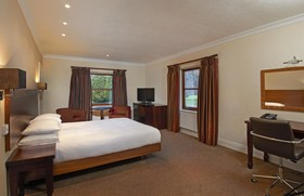 Avisford Park Hotel