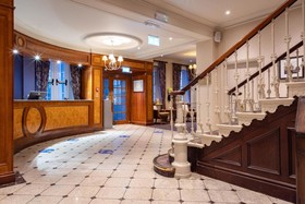 Avisford Park Hotel