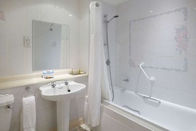 Avisford Park Hotel