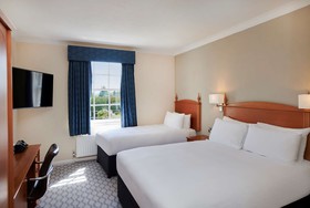 Avisford Park Hotel