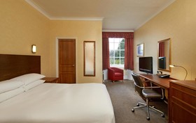 Avisford Park Hotel