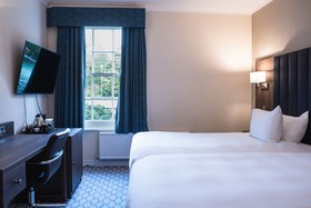 Avisford Park Hotel