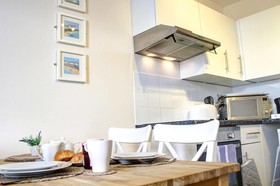 Kensington Court Holiday Apartments