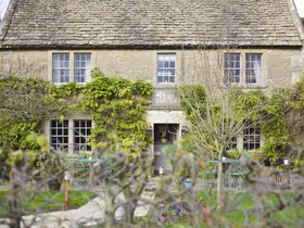 The Pear Tree Inn