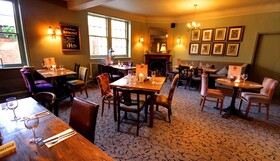 Kings Head Hotel