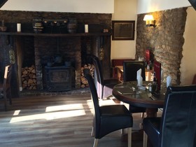 Hunters Lodge Inn