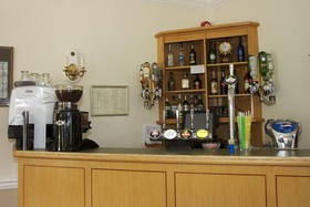 Elme Halll Hotel