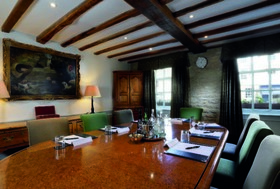 Macdonald Bear Hotel