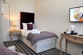 Royal Hotel
