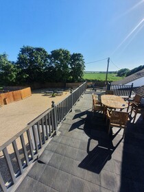 Hawk House B & B