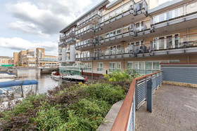 Marina Place by Roomspace Apartments
