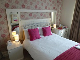 Dean Valley Panorama Bed and Breakfast