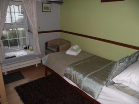 Black Lion Guest House