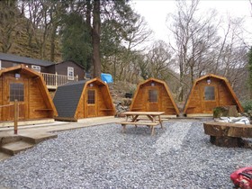 Bryn Dinas Camping Pods