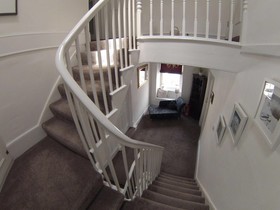 Ty Helyg Guest House