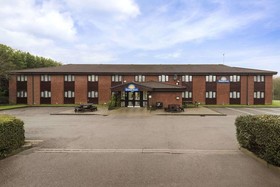 Days Inn by Wyndham Bridgend Cardiff M4