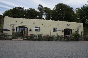 Cae Berllan Holiday Cottages