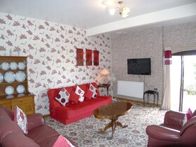 Cae Berllan Holiday Cottages