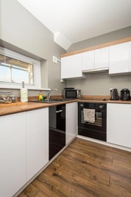 Aaron Wise Serviced Apartments