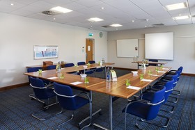 Holiday Inn Cardiff City Centre