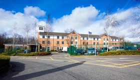ibis Cardiff Gate - International Business Park Hotel