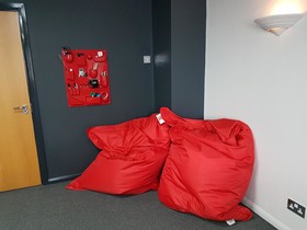 ibis Cardiff Gate - International Business Park Hotel