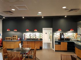 ibis Cardiff Gate - International Business Park Hotel