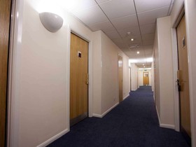 ibis Cardiff Gate - International Business Park Hotel