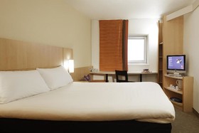 ibis Cardiff Hotel