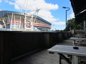 NosDa Hostel & Bar