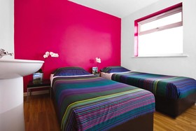 NosDa Hostel & Bar