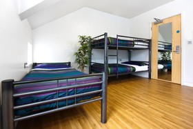 NosDa Hostel & Bar