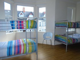 NosDa Hostel & Bar