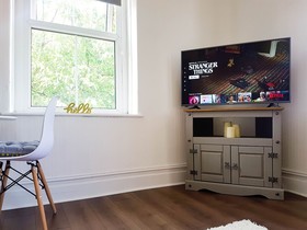 Phnix Central Luxury Accommodation