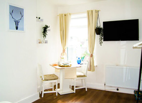 Phnix Central Luxury Accommodation