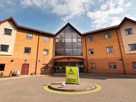 YHA Cardiff Central