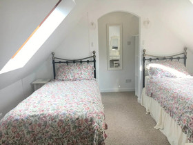 Brongwyn Holiday Cottages