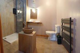 Shrew Lodge Hot Tub