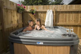 Snowdrop 10 Hot Tub