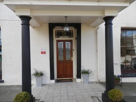 East Hook Farm & Country House