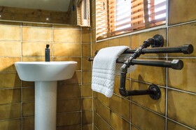 Lavender Luxurious Barn Conversion Blossom Farm